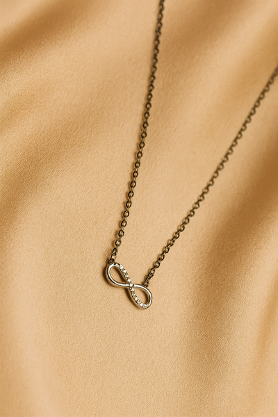 <h3>Collar 925 Plata de Ley</h3>  <b>INFINITY</b>