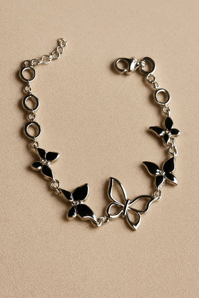<h3>Pulsera en Plata</h3>  <b>METAMOROFSIS</b>
